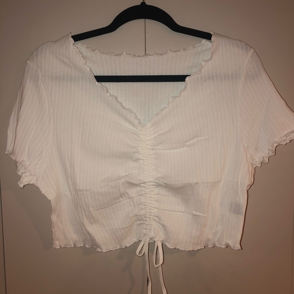 Scrunch tie crop top.